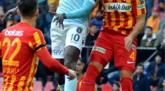 İstikbal Mobilya Kayserispor, Adebayor ile görüşüyor