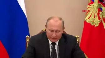 Putin, Rusya Savunma ve Dışişleri Bakanlığı'na 'hazır ol' emri verdi