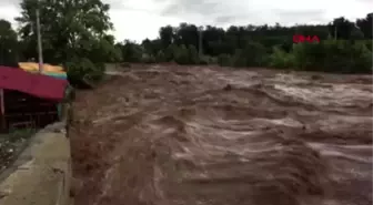 Samsun'da sağanak 1 kişi öldü