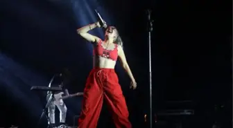 Anne marie, konserden sonra tatil yapacak