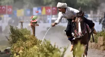 Atlı spor oyunlarından objektiflere takılan eşsiz kareler