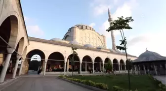 'İlme dayalı yeni bir uyanışa şahit oluyoruz' (1)