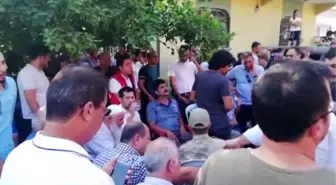 Şehit Piyade Uzman Çavuş Üzeyir Arslan'ın baba evinde yas