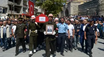 Şehit Uzman Onbaşı Gezer son yolculuğuna uğurlandı