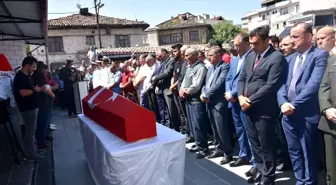 Şehit Uzman Onbaşı İdris Gezer, gözyaşları ile toprağa verildi