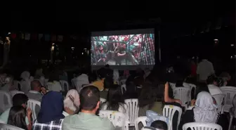 Kurtuluş Parkı'nda sinema keyfi