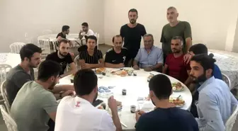 Perşembe Belediyespor için bir araya gelindi, imzalar atıldı