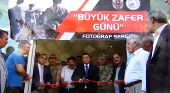 Erciş'te 'Büyük Zafer Günü' konulu fotoğraf sergisi