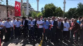 Gülşehir-Karacaşar yolu sıcak asfaltı hizmete açıldı