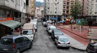 Paşakuyu deresinin üzeri açılarak dere yatağı genişletiliyor