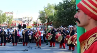 TSK Mehteran Birliği Zafer Meydanı'nda konser verdi