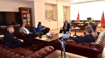 Kılıçdaroğlu, disk başkanı ile beraberindeki heyeti kabul etti