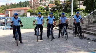 Beykoz sahillerinde bisikletli zabıtalar iş başında