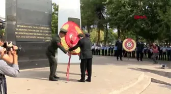 Erzurum'da zafer bayramı kutlandı