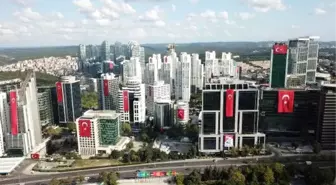 Maslak kırmızı-beyaz...