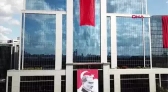 Maslak kırmızı-beyaz