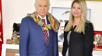 Söğüt'te MHP'nin Kadın Kollarında bayrak değişimi