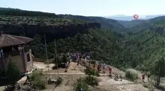 Uluslararası festivale katılanlar Sırçalı Kanyonuna hayran kaldı