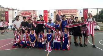 Akşehir'de sokak basketbolu turnuvası sona erdi