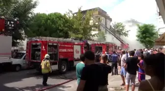 Maltepe'de iş yeri yangını