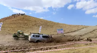 Yörük futbolunda eşekten düşüp, off-road yarışlarında takla attılar