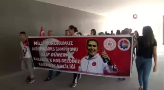 Milli Boksör Güneri: 'Hep şampiyonluk, hep İstiklal Marşı hedefim var'