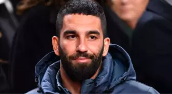 Ertürk Apartmanı sakinleri, Arda Turan'a dava açtı!