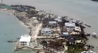 Florida'ya ilerleyen Dorian Kasırgasının şiddeti kategori 2'ye düştü