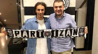 Lazar Markovic imzayı attı