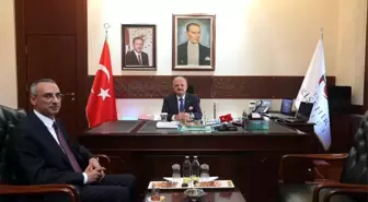 Vali Çakacak, Sivrihisar Kaymakamı Kılıç'ı kabul etti