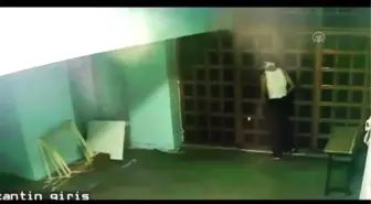 Zeytinburnu'nda okuldan hırsızlık