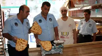 Bitlis'te ekmek fırınlarında gramaj denetimi