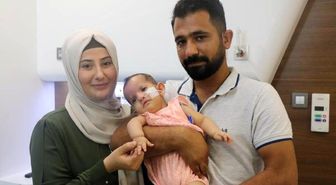 Doktorların 'yaşamaz' dediği elvin bebek hayata tutundu