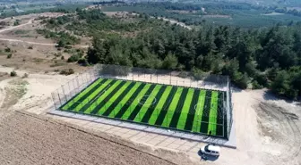 Mudanya Belediyesi'nden 7 mahalleye halı saha