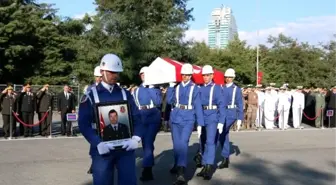 Kazada şehit olan uzman jandarma yenier için tören düzenlendi