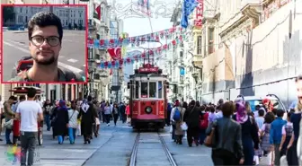 Taksim'de tramvay durağında oturan genci bıçaklayarak öldürdüler