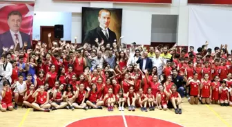 Bayraklı Belediyesi Spor Kulübü sezonu açtı