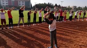 Minik sporcular Türkiye Şampiyonası'na hazırlanıyor