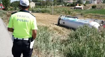 20 ton LPG ile takla atan tanker boşaltılacak