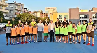 Akhisar sokaklarında basketbol coşkusu yaşandı