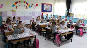 Edirne'de ilk ders zili çaldı, 55 bin 251 öğrenci ders başı yaptı
