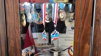 Halit Ayar'ın baba ve annesinden açıklama