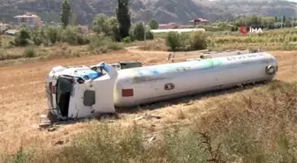 LPG yüklü tanker tarlaya uçup, takla attı