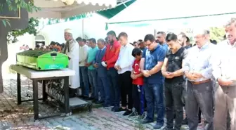 Milli kick boksçunun bıçaklayarak öldürdüğü genç toprağa verildi