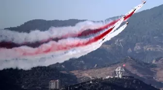 Türk Yıldızları ve Solo Türk nefes kesti