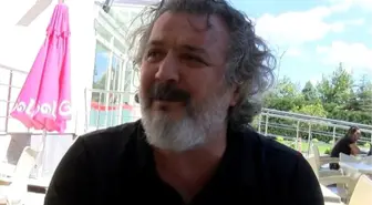Yönetmen ve oyuncu Müfit Can Saçıntı'nın babası hayatını kaybetti
