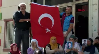 Diyarbakır eyleme bir anne daha katıldı