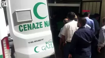 Gaziantep kavgada ölen 3 kişinin cenazeleri yakınlarına teslim edildi