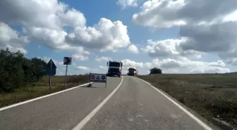 Akçaova yolu bakımdan geçirildi