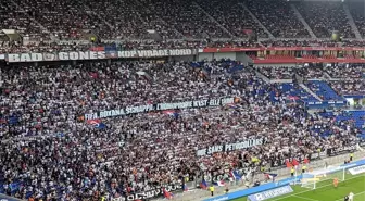 Fransa futbolunda homofobi tartışması: Homofobik tezahürattan dolayı maçlar durdurulmalı mı?